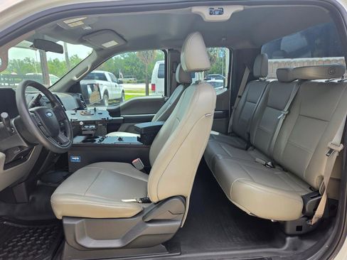 Used 2018 Ford F150 XL w/ XL Power Equipment Group AWD/4WD image 10