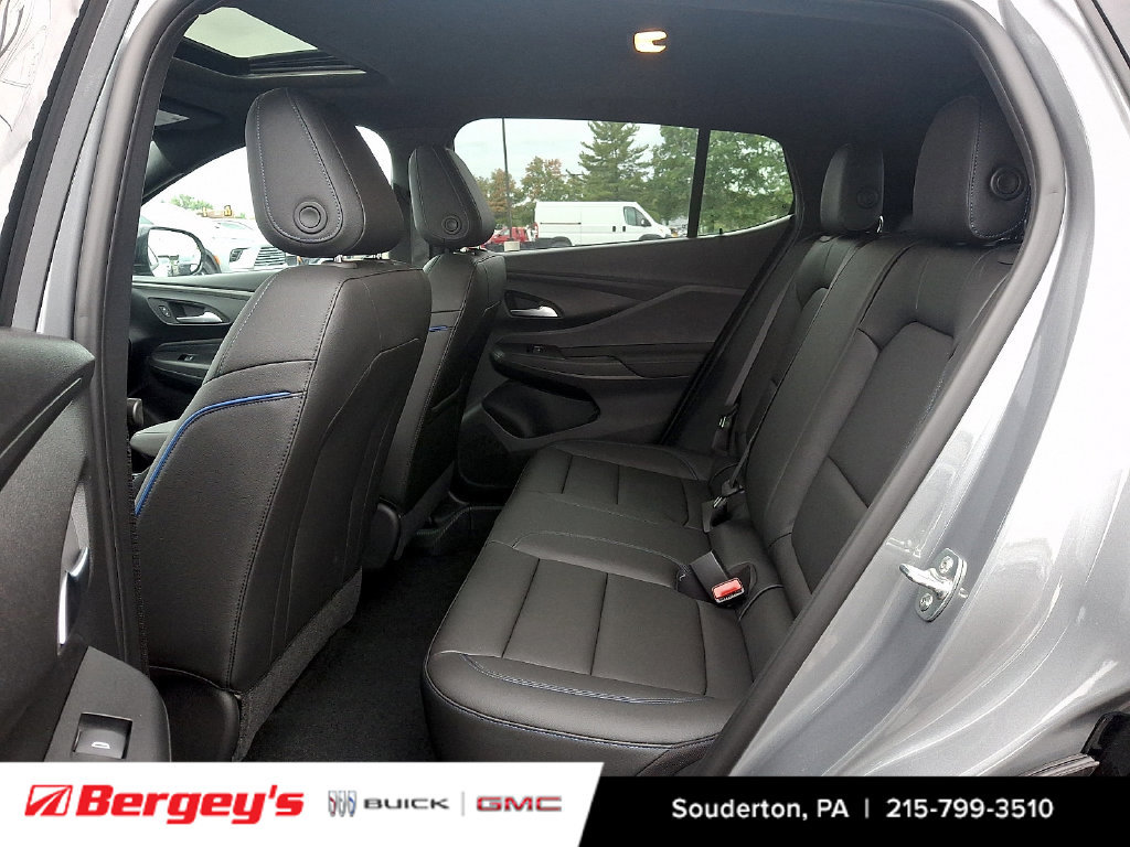 New 2026 Buick Envista Sport Touring w/ Convenience I Package FWD image 7