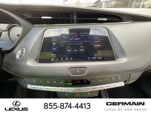 Used 2020 Cadillac XT4 Sport w/ Driver Awareness Package AWD/4WD image 18