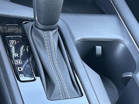 New 2026 Nissan Sentra SV w/ SV Convenience Package FWD image 31
