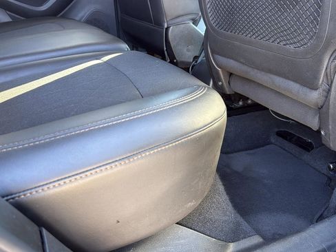 Used 2020 Chevrolet Trax LT w/ Redline Edition image 27