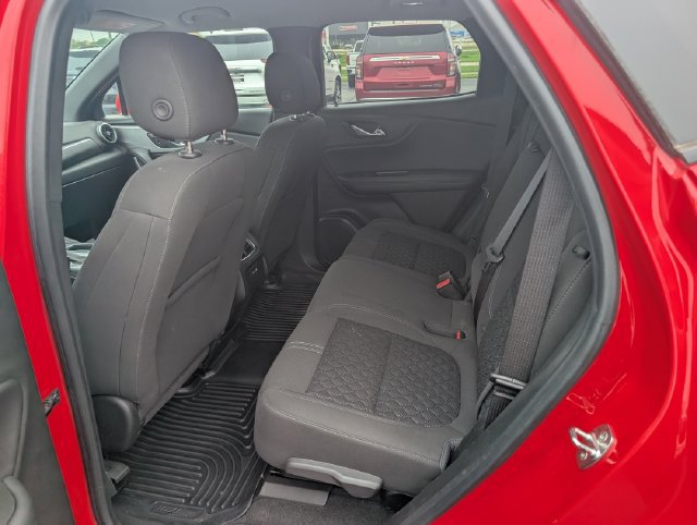Used 2021 Chevrolet Blazer LT FWD image 9