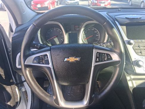 Used 2015 Chevrolet Equinox LT w/ Driver Convenience Package image 30