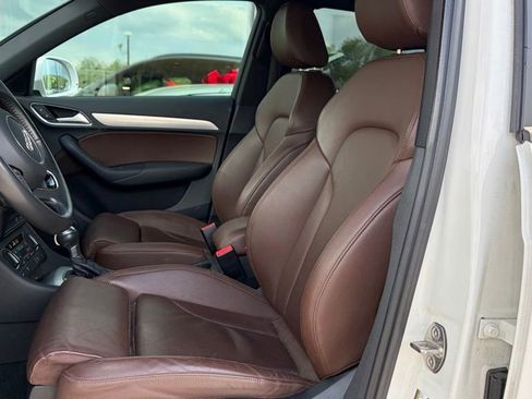 Used 2018 Audi Q3 2.0T Premium w/ Convenience Package AWD/4WD image 5