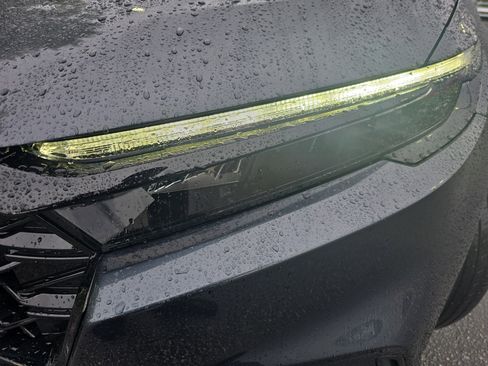 Used 2025 Honda CR-V Sport image 30