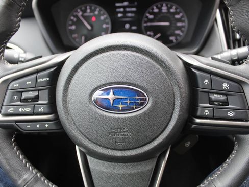 Used 2025 Subaru Outback Limited XT AWD/4WD image 17