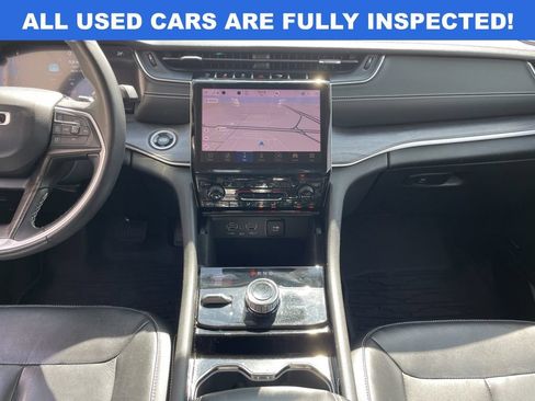 Used 2022 Jeep Grand Cherokee Limited AWD/4WD image 11