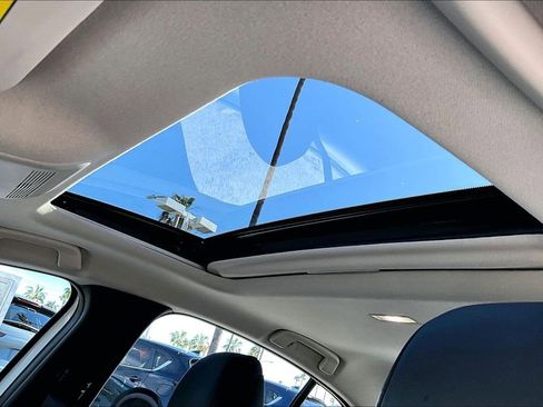 Certified 2023 MAZDA MAZDA3 2.5 Turbo Sedan w/Premium Plus image 12