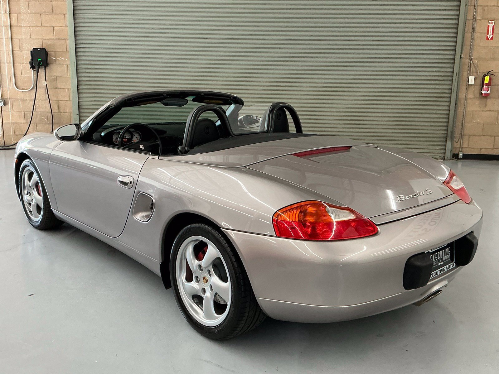 Used 2002 Porsche Boxster S RWD image 5