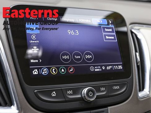 Used 2024 Chevrolet Malibu LT FWD image 19