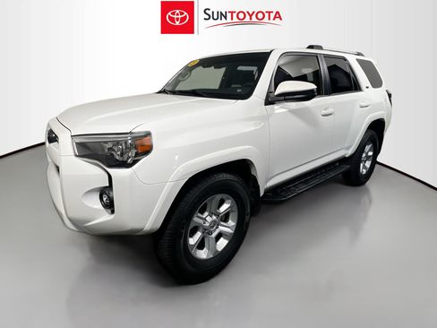 Used 2023 Toyota 4Runner SR5 RWD image 9