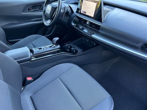 Certified 2026 Toyota Prius LE image 20