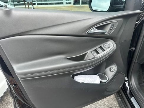 Used 2022 Buick Encore GX Select w/ Advanced Technology Package FWD image 26