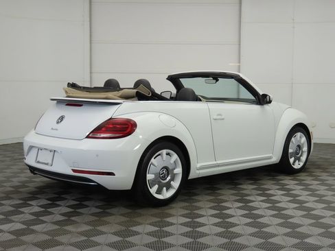 Used 2019 Volkswagen Beetle 2.0T Final Edition SEL image 5