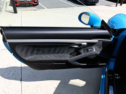 Used 2018 Porsche 911 GT3 RWD image 19