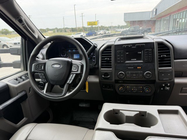 Used 2018 Ford F550 4x4 Crew Cab Super Duty image 7