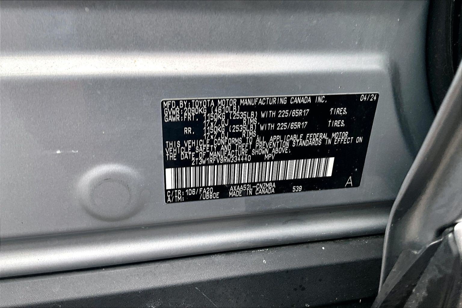 Used 2024 Toyota RAV4 XLE FWD image 29