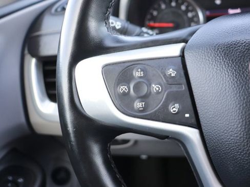 Used 2023 GMC Terrain SLT FWD image 21