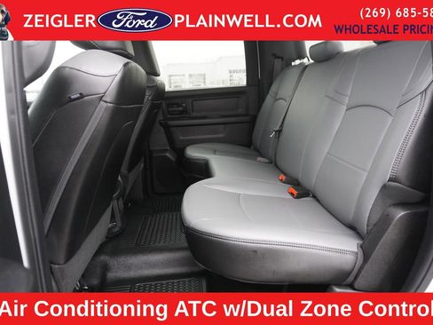 Used 2023 RAM 3500 Tradesman w/ Convenience Group image 11