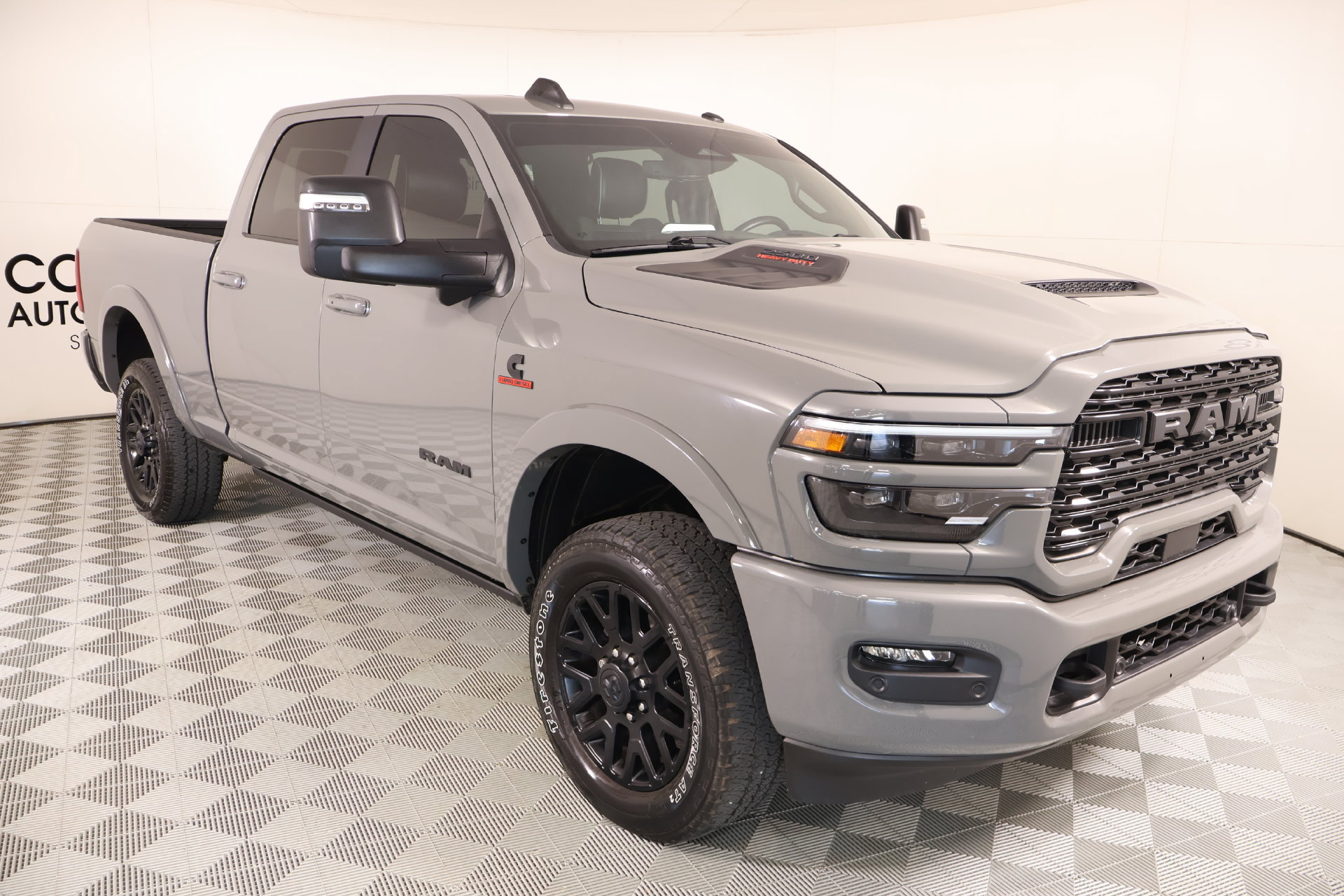 Used 2026 RAM 2500 Limited AWD/4WD image 1