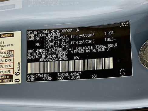 Used 2025 Toyota Land Cruiser w/ Premium Package image 23