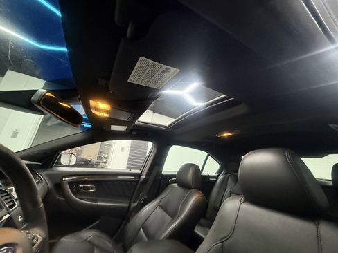 Used 2017 Ford Taurus Limited image 12