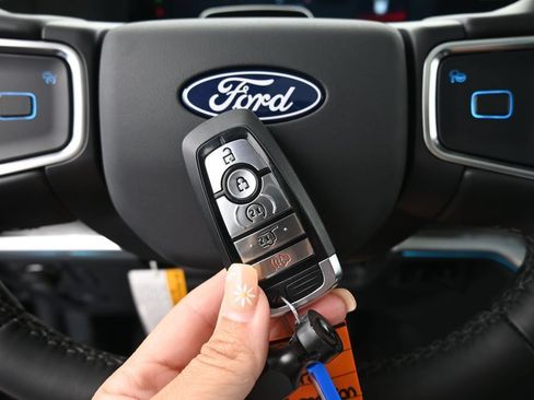 New 2027 Ford Expedition Platinum w/ Driver's Package AWD/4WD image 36