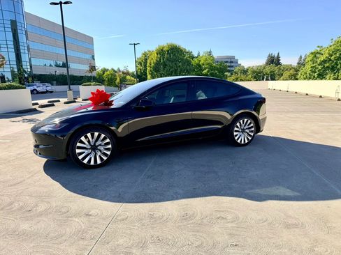 Used 2024 Tesla Model 3 Standard Range RWD image 14