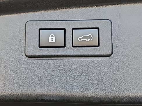Certified 2024 Subaru Outback Premium AWD/4WD image 16