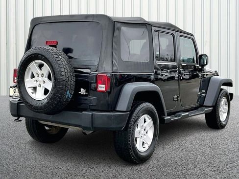 Used 2014 Jeep Wrangler Unlimited Sport w/ Power Convenience Group image 6