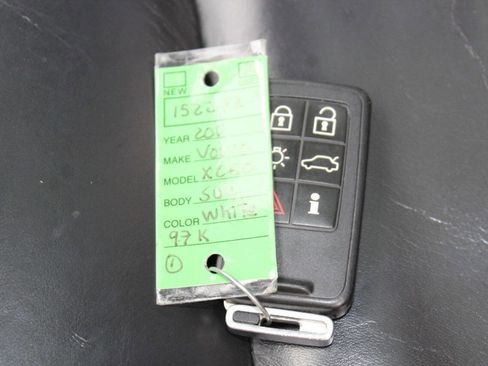 Used 2011 Volvo XC60 T6 image 28