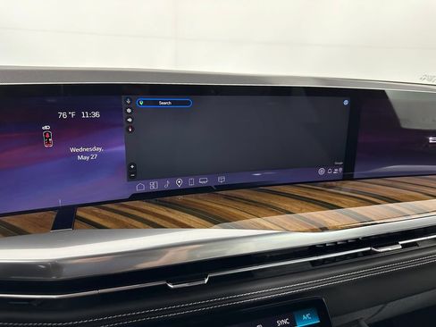 Used 2025 Cadillac Escalade Sport Platinum AWD/4WD image 18