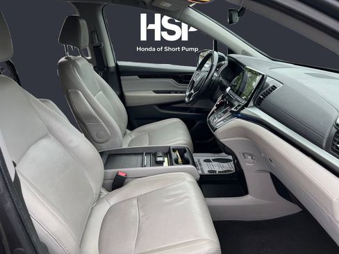Used 2018 Honda Odyssey Elite image 15