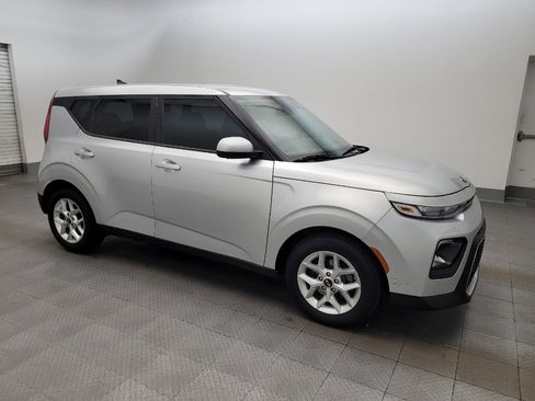 Used 2021 Kia Soul S FWD image 11