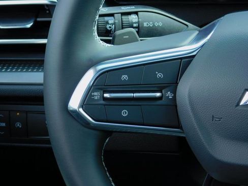 New 2026 Chevrolet Traverse LT w/ Sun and Wheel Package image 20