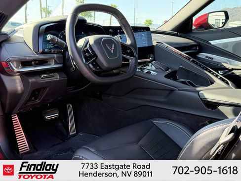 Used 2024 Chevrolet Corvette Stingray Preferred Conv w/ Z51 Performance Package RWD image 8