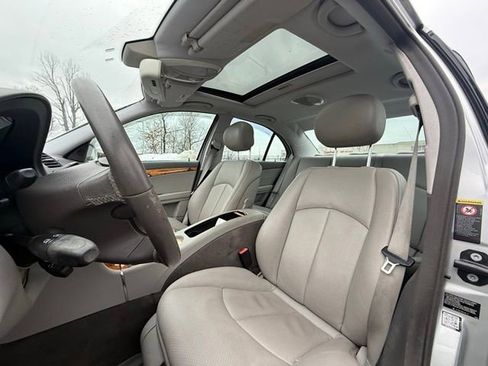 Used 2007 Mercedes-Benz E 320 BlueTEC Sedan image 20