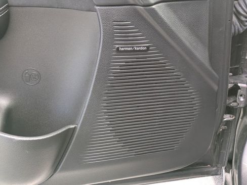 Used 2023 Dodge Challenger SRT Hellcat image 12