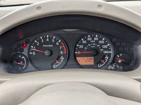 Used 2015 Nissan Frontier SV w/ SV Value Truck Package RWD image 30