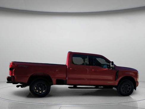 Certified 2024 Ford F250 Lariat w/ Sport Appearance Package image 31