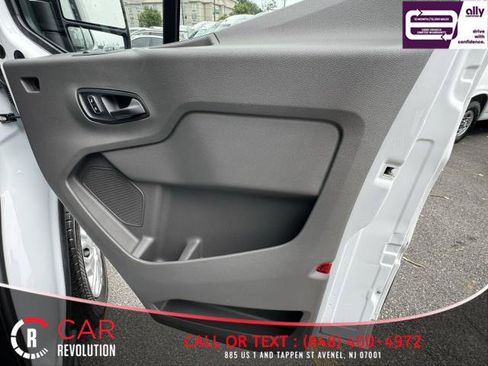 Used 2023 Ford Transit 250 Low Roof image 45