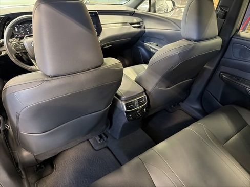 Used 2024 Lexus RX 350 Premium w/ Convenience Package image 30