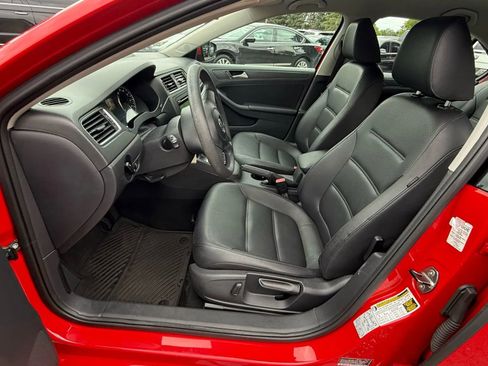 Used 2014 Volkswagen Jetta SE image 15