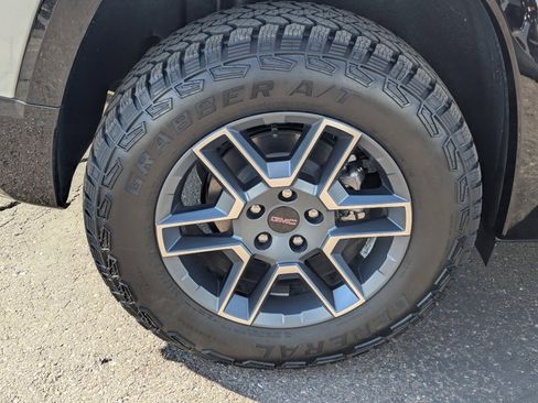 Used 2026 GMC Terrain AT4 image 36