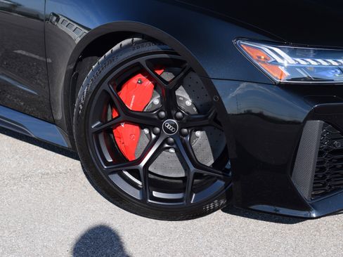 Used 2025 Audi RS 7 Performance image 33