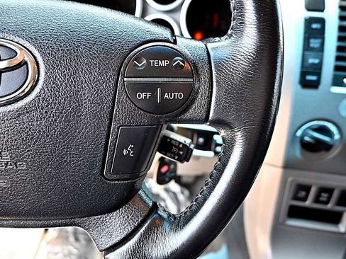 Used 2012 Toyota Sequoia Limited image 19