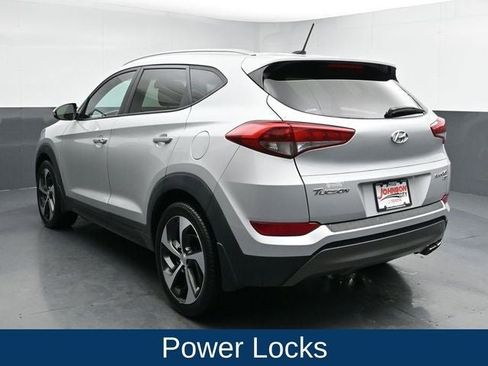 Used 2016 Hyundai Tucson Sport image 8