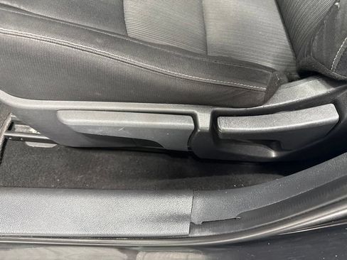 Used 2020 Nissan Sentra SV FWD image 15