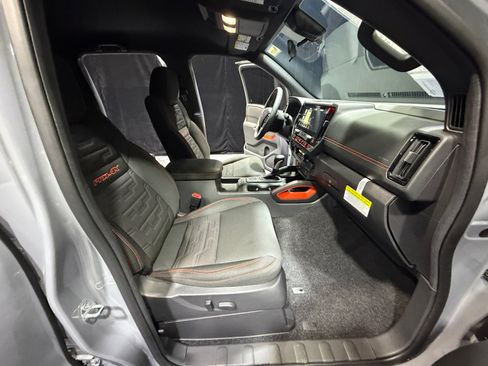New 2026 Nissan Frontier PRO-4X w/ Tow Package AWD/4WD image 19