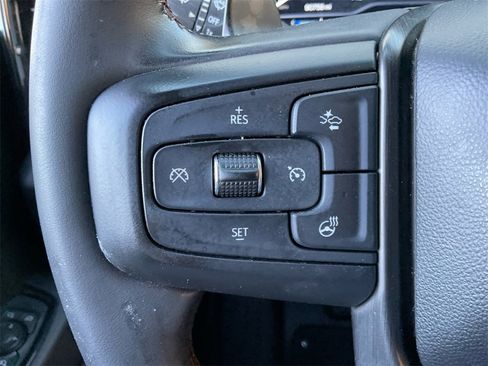 Used 2023 GMC Sierra 1500 AT4 w/ Technology Package image 32